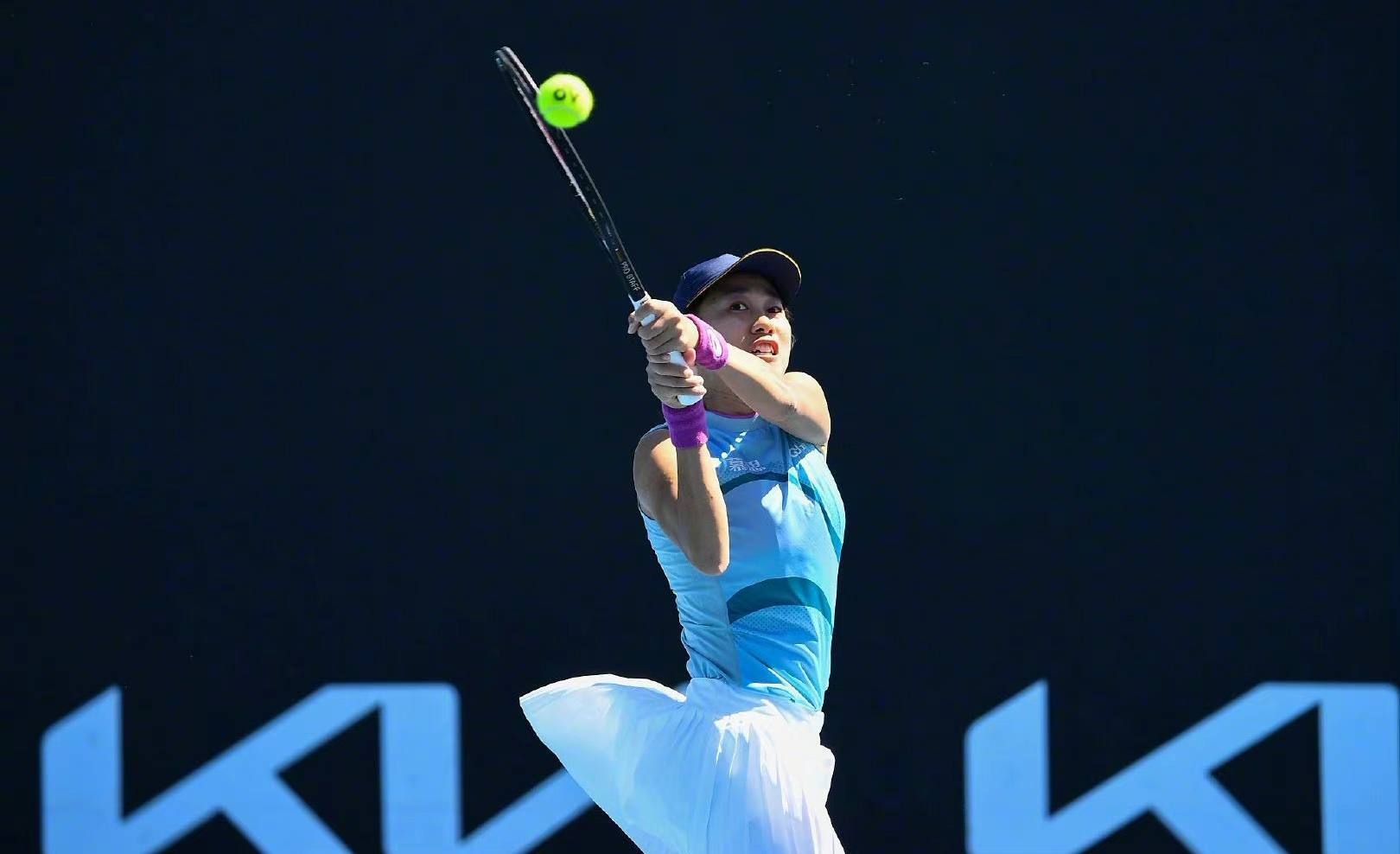 人惊艳的比 人惊艳的比