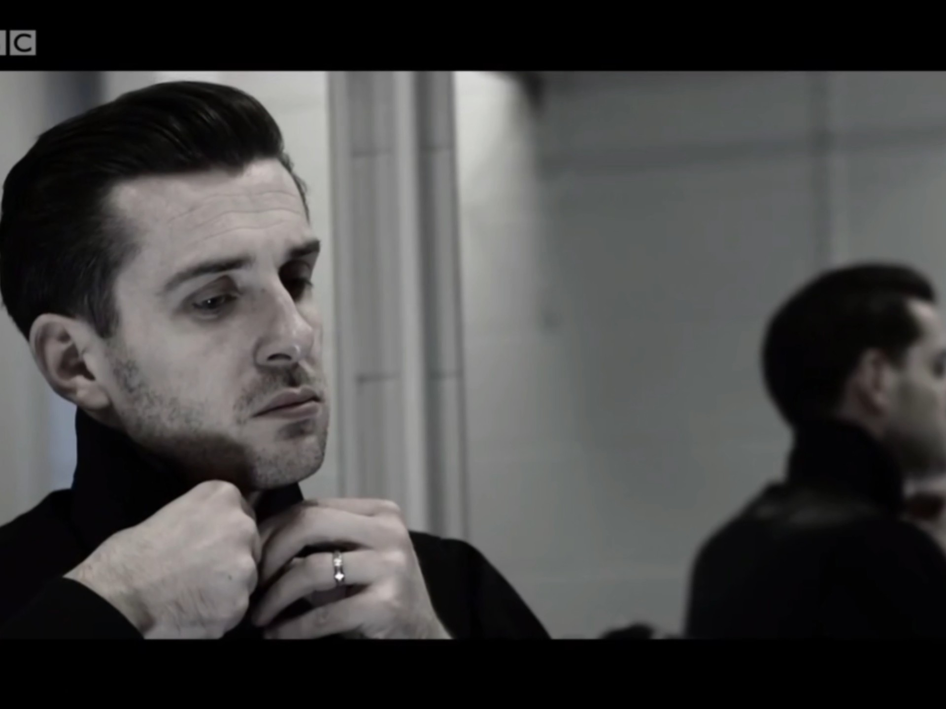 由切换到实 由切换到实